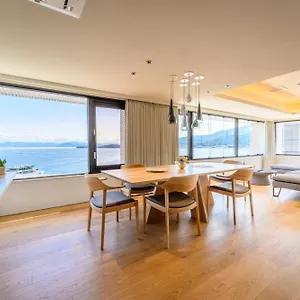 https://miyajima-coral.hotelsinhiroshima.com